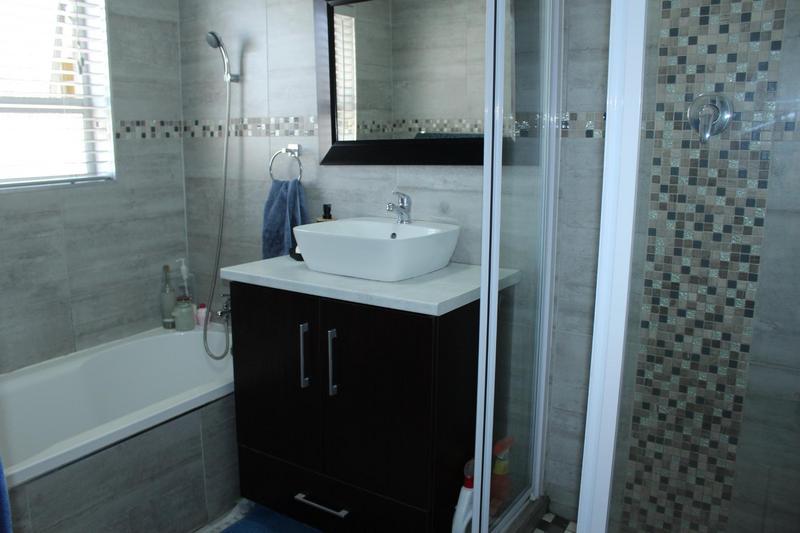 4 Bedroom Property for Sale in Vasco Estate Western Cape